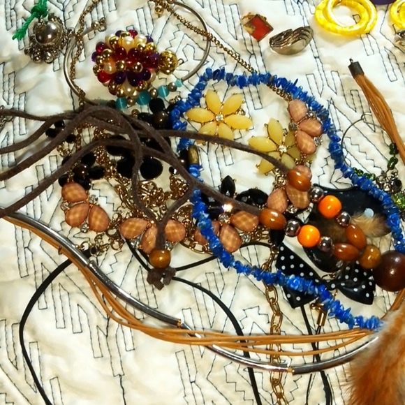 Assorted project items - Picture 17 of 17